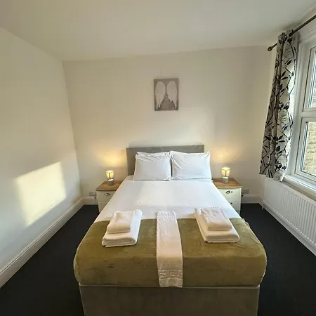 Cambridge Central Rooms - Tas Accommodations-3