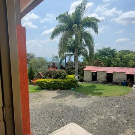 Hostal Campestre Rancho JR-2