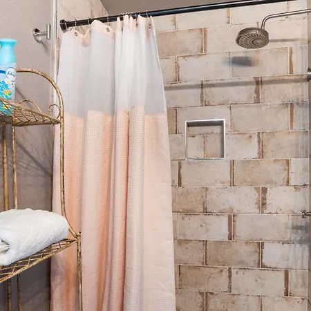 Salt Block - French Country Suite 6-2