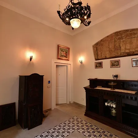 Xenia Neapolis-3