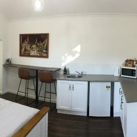 Studio On Denne-2