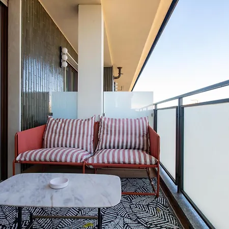 Daplace - Corso Sempione Suites-2
