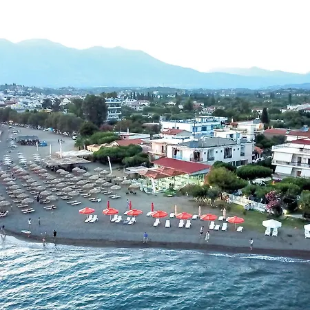 Akrogiali Beach Rooms-2