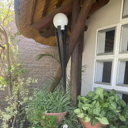Bird'S Nest Guest House-2