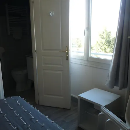 Les Chambres De La Gare-3