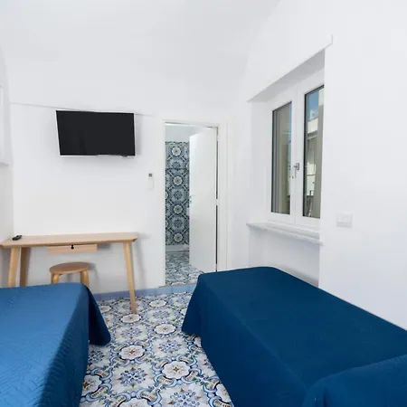 Guest House La Piazzetta-2