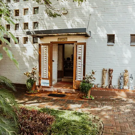Ons Dorpshuis Guesthouse-2