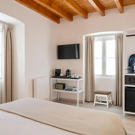 Azinheira Suites Townhouse - Alojamento Turistico (Adults Only)-3