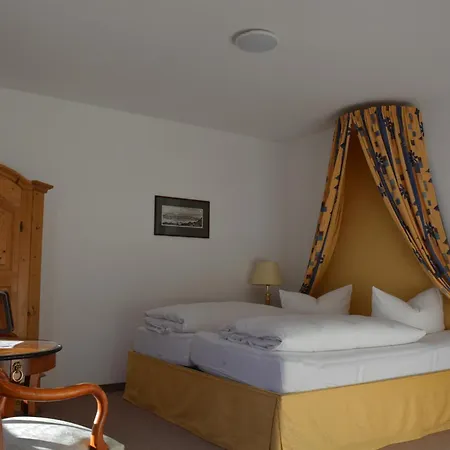 Hotel Garni Schlossblick-3