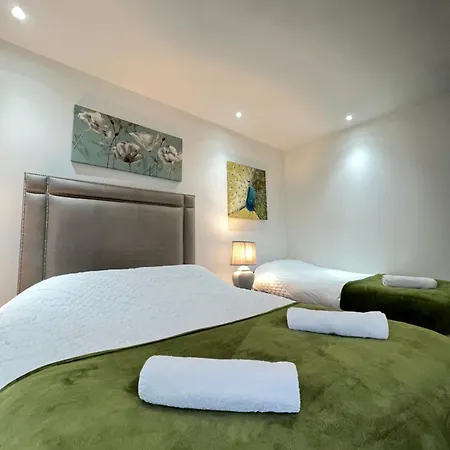 Fulham Suites-3