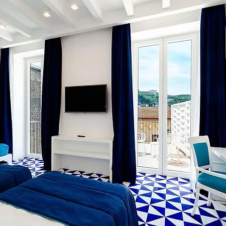 Maison Blu - Intimate Guesthouse-2