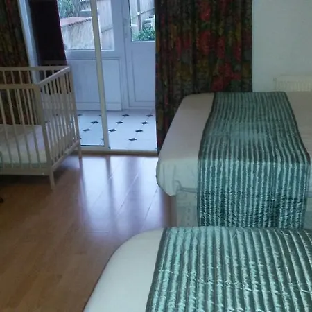 Cedars House Hotel-2