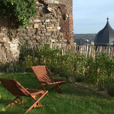 Bonjour Pierreuse-2