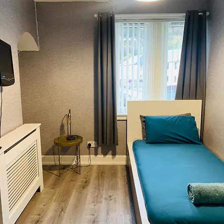 Nevis Rooms - Self Check In With Free Onsite Parking-3