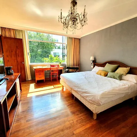 Lindas Suites Eugenio Sue-3