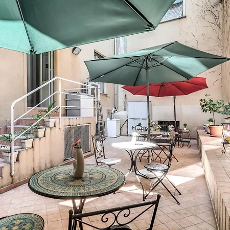 Marta Inn-2