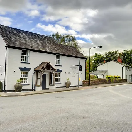 The Bridge House Henley-3