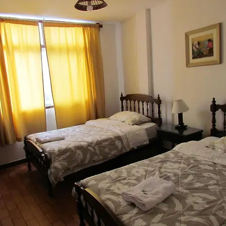 Huanchaco Hostal-3
