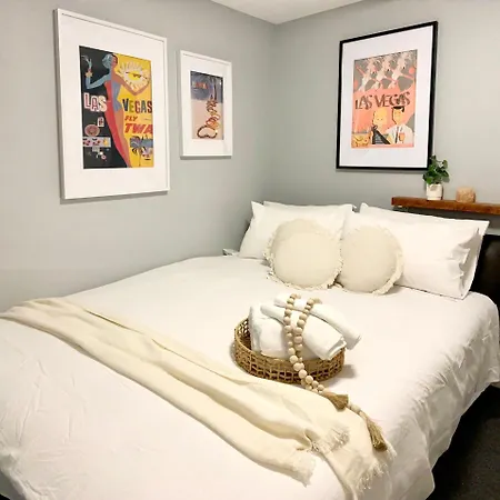 Quite, Quaint & Private Guesthouse, Sleeps 6-3