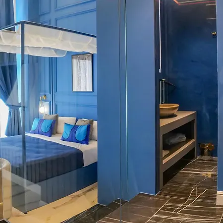 Maison San Carlo Luxury Suites-2