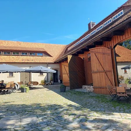 Lerchenberghof-2