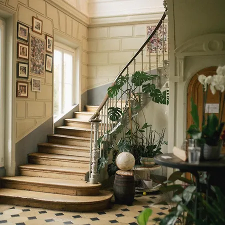 Le Petit Chateau De Conteville-3