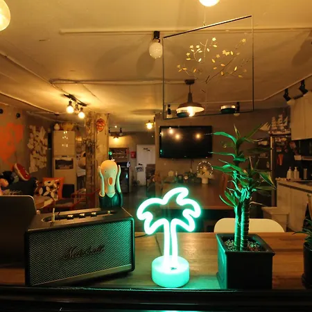 Bunk Guesthouse Hongdae-2