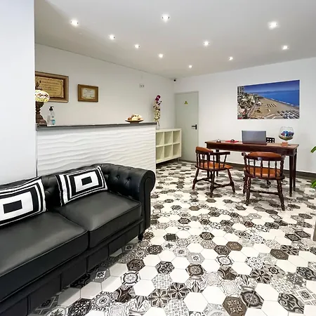 Micaela Charming Hostal-3