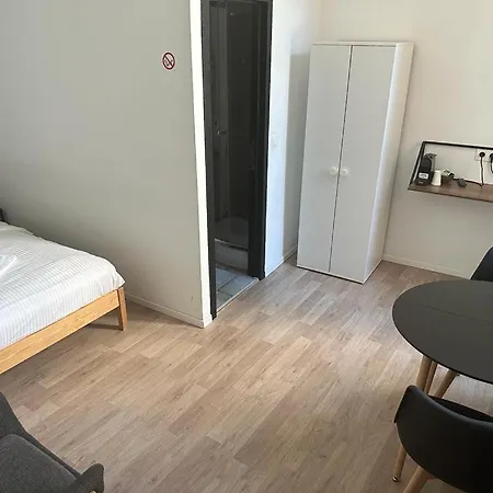 Bed College-2