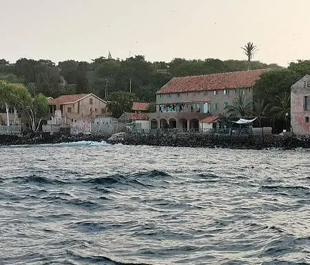 Auberge Mariama Ba-3