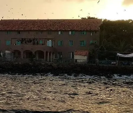 Auberge Mariama Ba-2