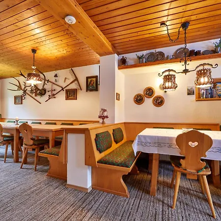 Gästehaus Eder Oberammergau-3