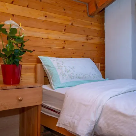 Bee Eco Guest House-2