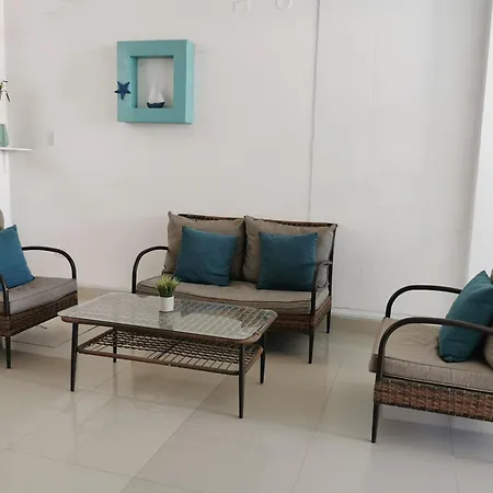 Aquamarine Paracas Beach Hostal-2