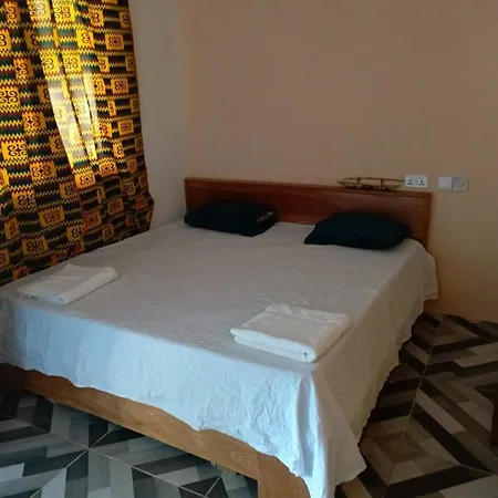Palm Grove Lodge,Busua-3