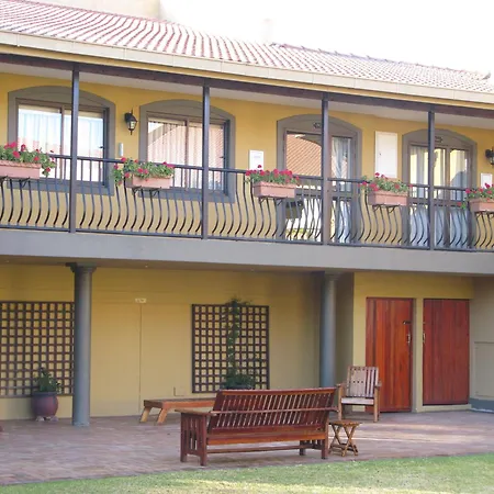 Benvenuto Hotel & Conference Centre-2