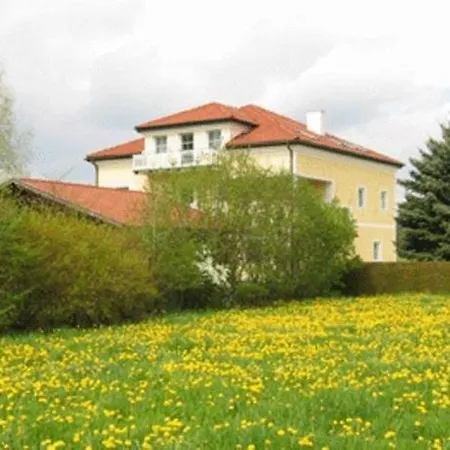 Gasthof Pension Baumkirchner-2