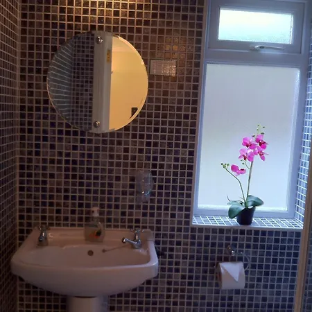 Ashling House Serviced Accommodation-2