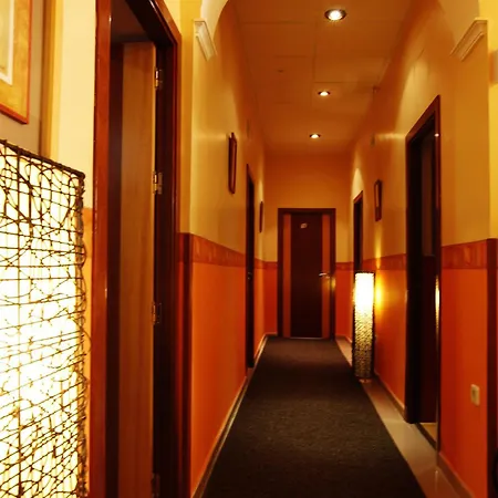 Hostal Paris-2