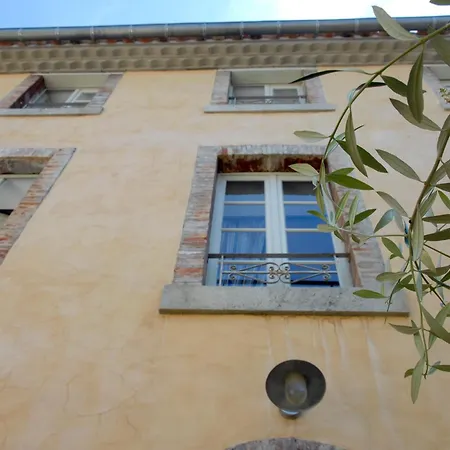 La Maison Vieille Maison D'Hotes & Gites-3