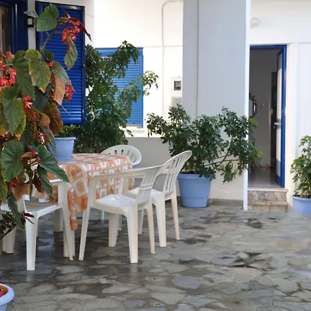 Ilias Studios - Rooms-3