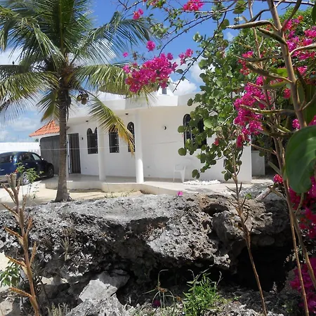 Guesthouse Villa La Isla-2