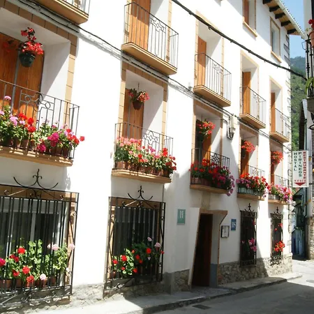 Hostal Pirineos Meliz-2
