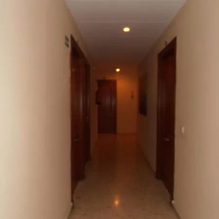 Hostal Carlos III-3