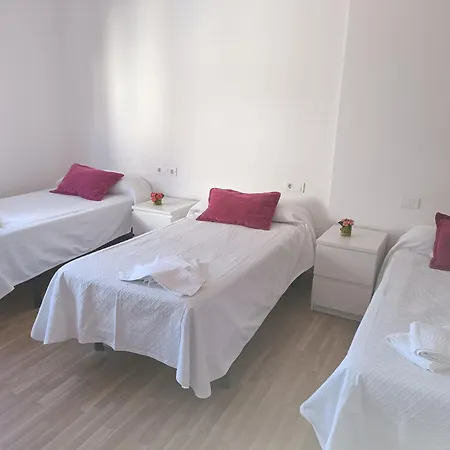 Pilgrim Rooms-2