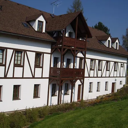 Ceska Hospoda - Hlavni Budova S Restauraci, Depandance 1, Depandance 2-2