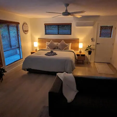 'Stay In Carrara' A Private Guest Suite Not A Share House-2