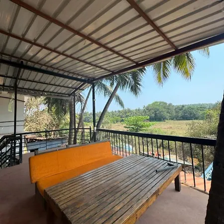Albert'S Place Guest House-2