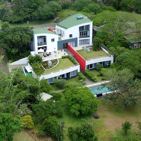 Serene-Estate Boutique Guesthouse-2