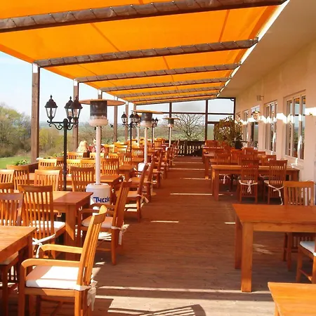 Hotel und Gasthaus Rammelburg-Blick-3